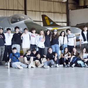 Visita de alumnos y docentes del Instituto Austral