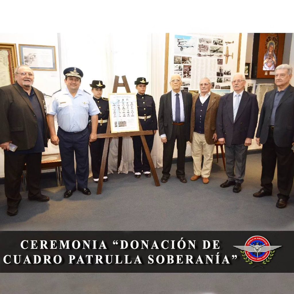donacion de cuadro alegorico de la patrulla soberania fundadora de la base marambio