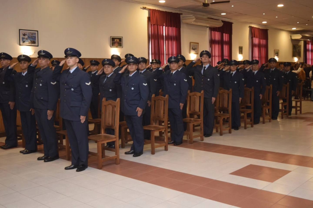 egreso del curso de promocion de soldados voluntarios a cabos en comision 01