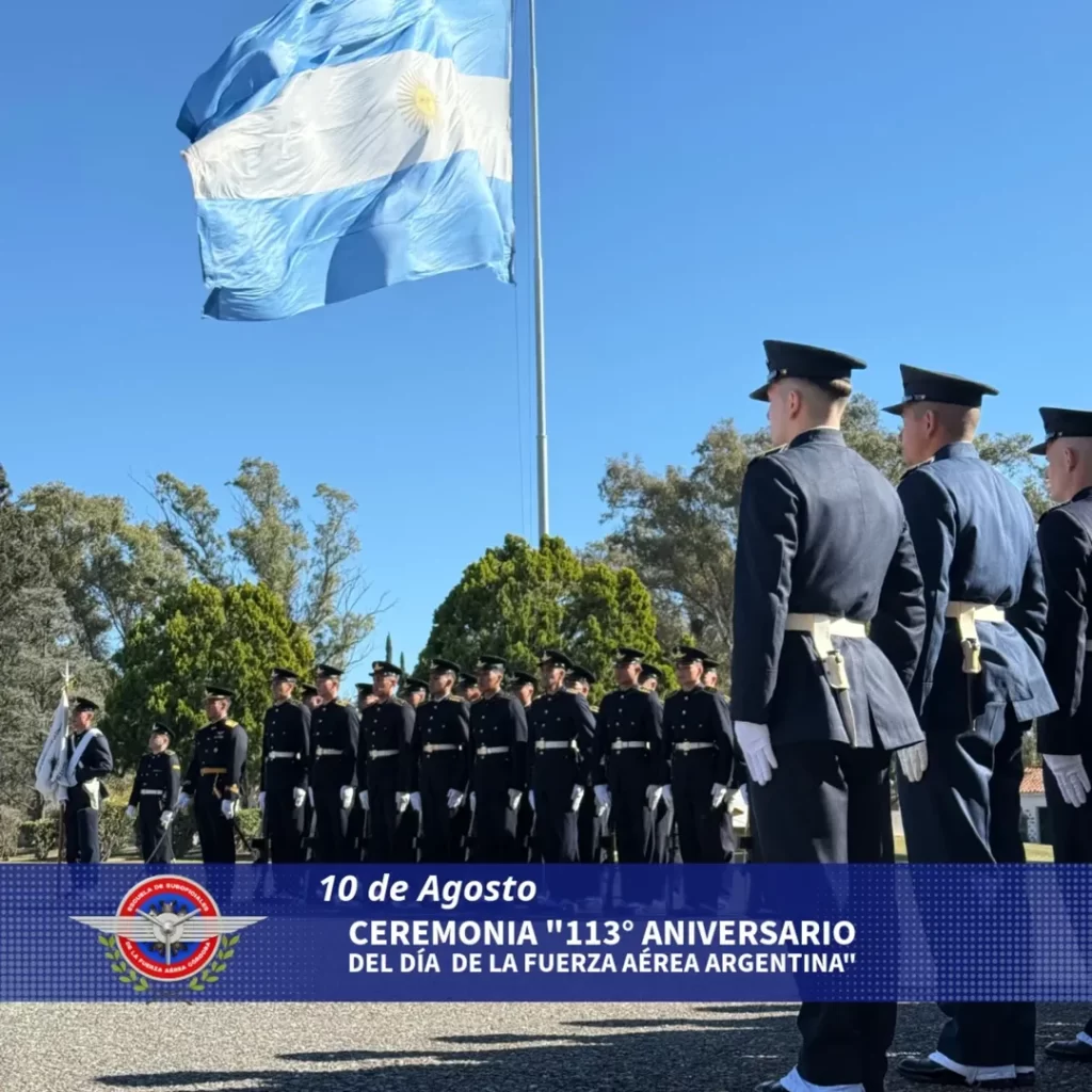 10 de agosto Ceremonia en Escuela de Aviación Militar 01
